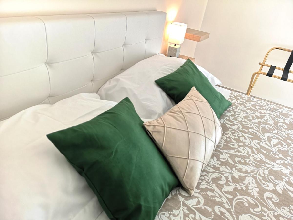 So Fine - Apulian Flats Appartement Bari